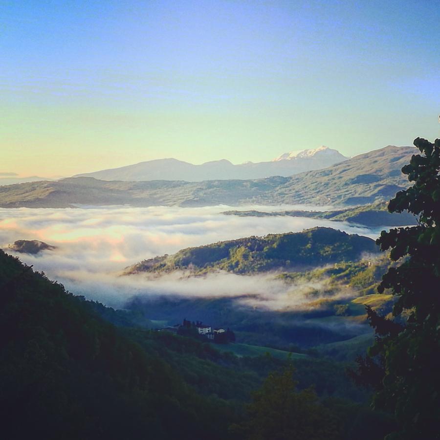 Locanda Della Pieve Tizzano Val Parma Luaran gambar